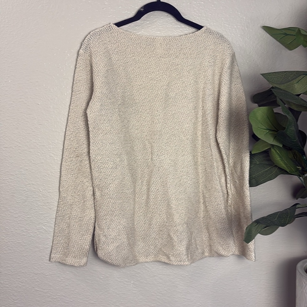 H&M Sweater - Picture 4 of 6